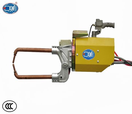 좋은 가격 15KVA 휴대용 점용접 기계, 220volt 물에 의하여 냉각되는 점용접기 온라인